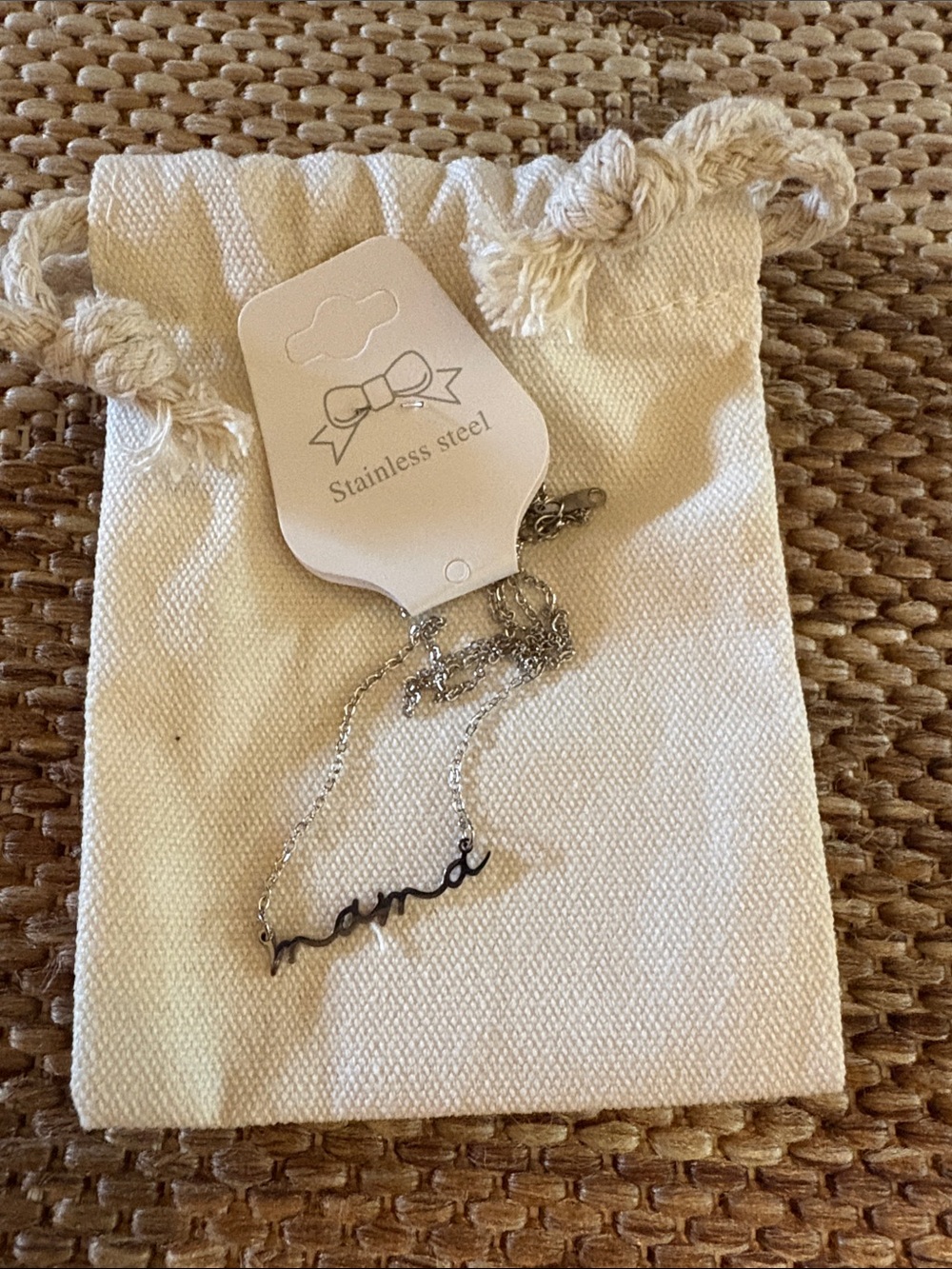 'mama' Stainless Steel Script Necklace in Silver